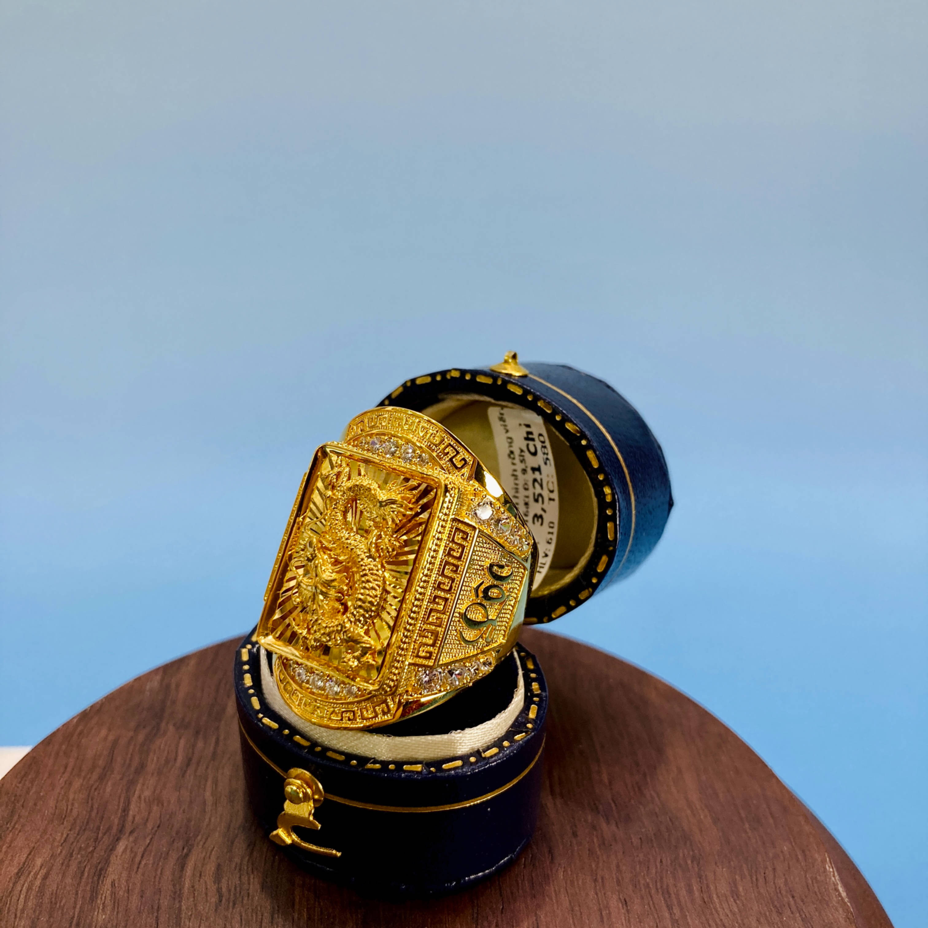 Nhẫn nam lịch lãm